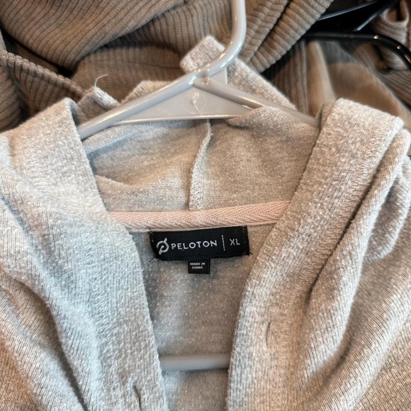 Grey Women's Peloton Hoodie XL - Picture 5 of 5